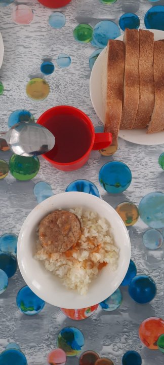 Меню школьной столовой 
